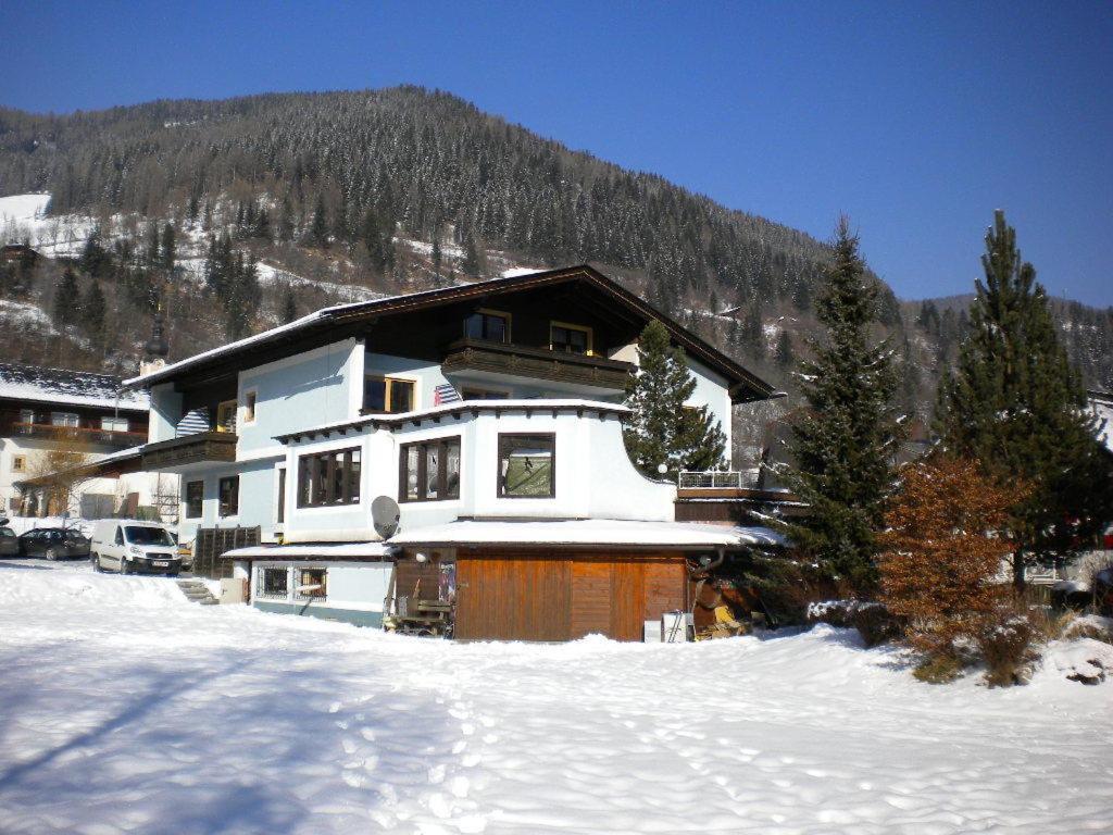 Gaestehaus Sagmeister Bed & Breakfast Bad Kleinkirchheim Exterior photo